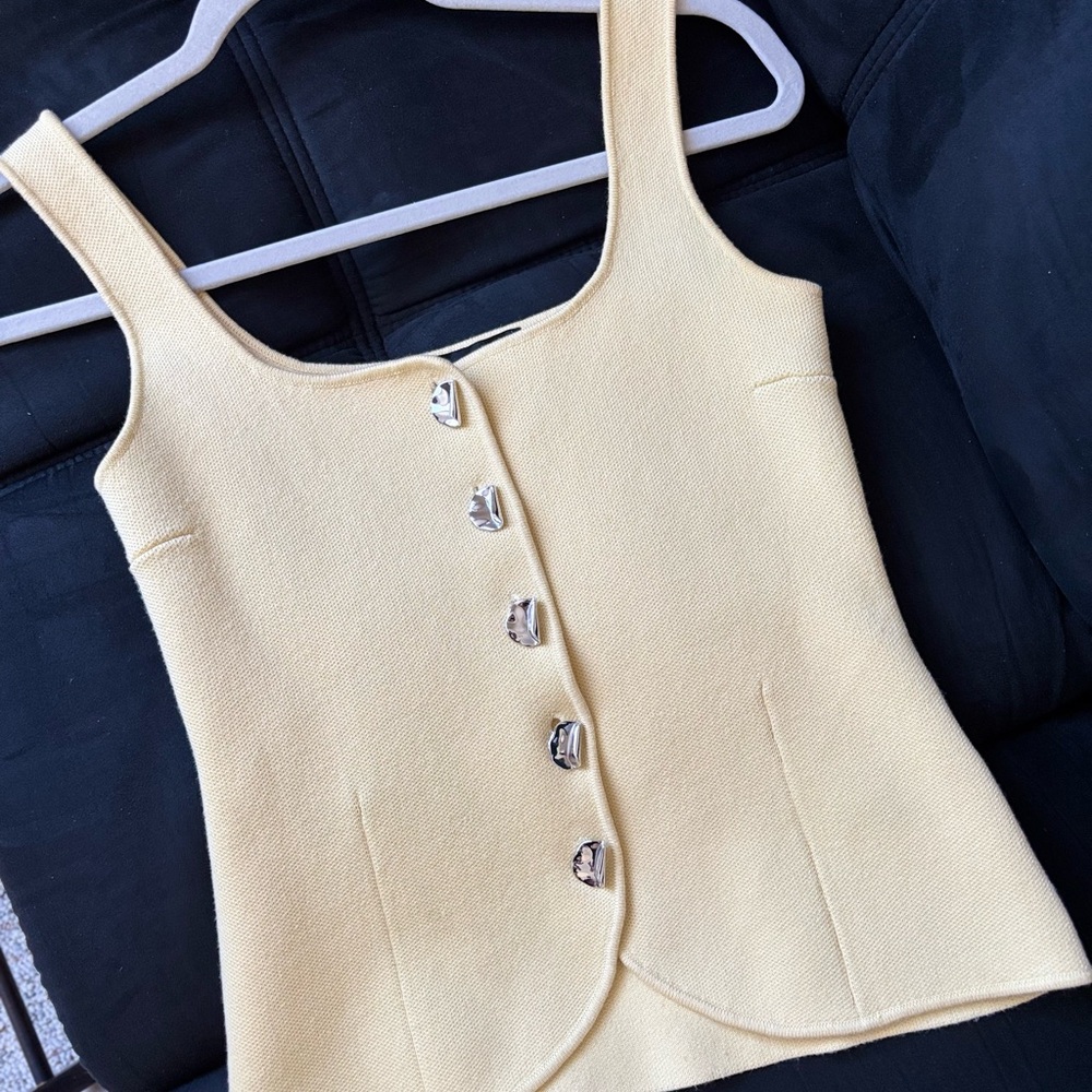 Zara Cream Button-Up Women's Blouse